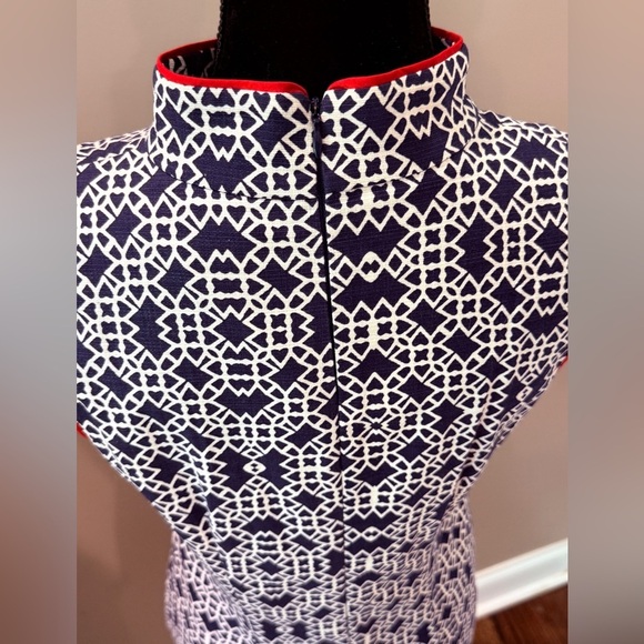 Women’s ELIZA J Navy/White geometric print shift dress- Size 4 - Picture 6 of 9